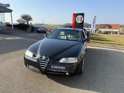 Alfa Romeo 166