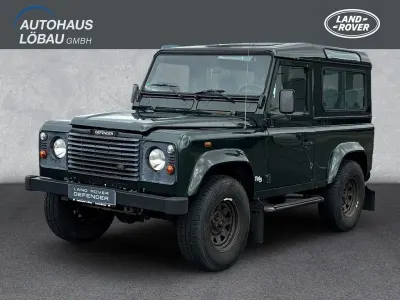 Gebraucht Land Rover Defender 122 PS (89 kW) 2001 Grün SUV