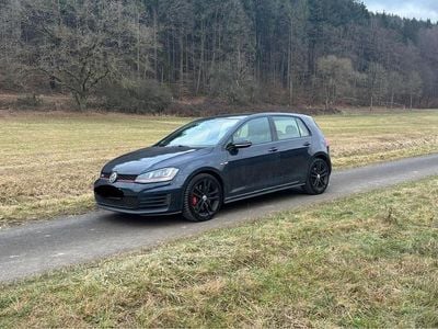 Blau Gebraucht 2016 VW Golf GTI Limousine | 12.900 € (Superpreis)