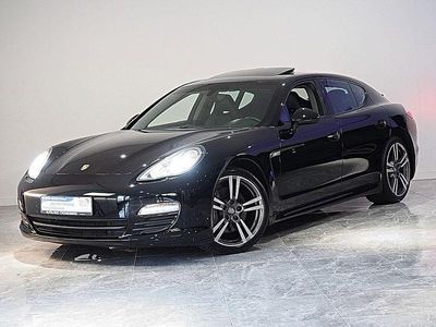 Gebraucht Porsche Panamera 299 PS (219 kW) 2012 Tiefschwarz Kleinwagen