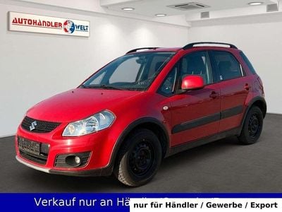 Gebraucht Suzuki SX4 Club 120 PS (88 kW) 2011 Rot Limousine