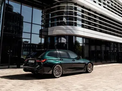 Gebraucht BMW M3 Performance 680 PS (500 kW) 2023 Grün Kombi