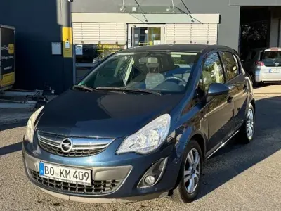 Używany Opel Corsa Color Edition 69 KM (50 kW) 2011 Andere farben Hatchback