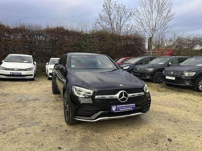 Schwarz/baltic black Gebraucht 2022 Mercedes GLC200 AMG line SUV | 32.479 €