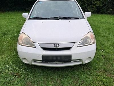 Suzuki Liana