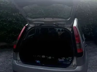 Gebraucht Ford Fiesta 80 PS (58 kW) 2002 Kleinwagen