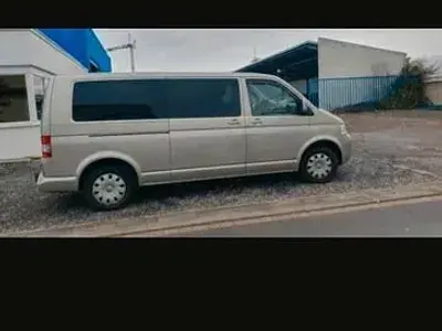 Gebraucht VW Caravelle 135 PS (99 kW) 2006 Schwarz Van