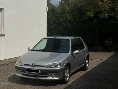 Gebraucht Peugeot 106 Sport 75 PS (55 kW) 1998 Silber Kleinwagen