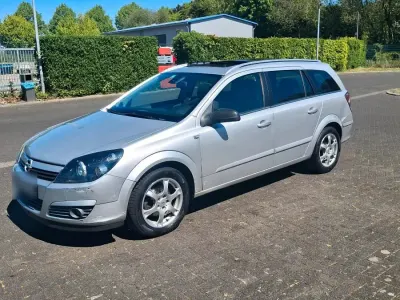 Gebraucht Opel Astra 125 PS (91 kW) 2006 Silber Kombi