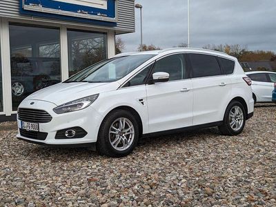 Gebraucht Ford S-MAX Titanium 150 PS (110 kW) 2019 Weiß Van / Kleinbus