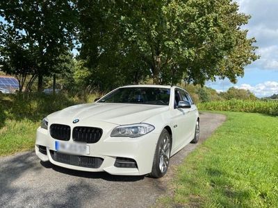 gebraucht BMW M550 d F11 (Touring, M 5) xDrive,soft,kessy,Hud,360,pano