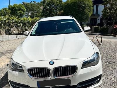 Gebraucht BMW 520 Sport Line 190 PS (139 kW) 2017 Weiß Kombi