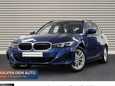 Begagnad BMW 330e Shadowline 292 HK (214 kW) 2023 Blå Kombi