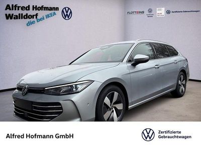 Oyster silver metallic Gebraucht 2025 VW Passat Elegance Kombi | 42.638 € (Etwas zu teuer)