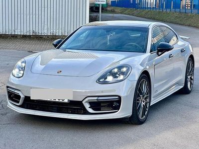 Grau Gebraucht 2022 Porsche Panamera GTS Chrono Limousine | 85.700 € (Etwas zu teuer)