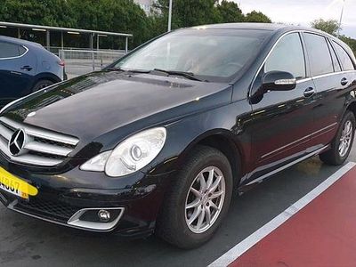 Mercedes R320