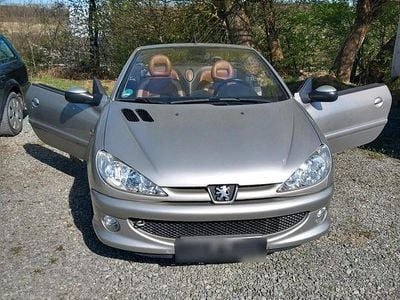 Gebraucht Peugeot 206 CC Roland Garros 109 PS (80 kW) 2006 Silber Cabrio