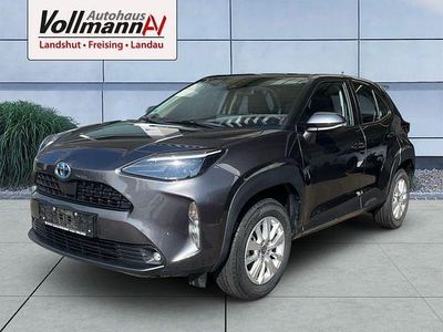 Usata Toyota Yaris Hybrid Comfort 116 CV (85 kW) 2023 Grigio SUV