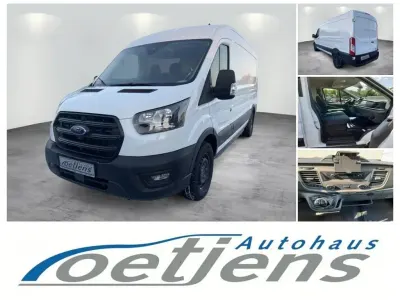 Używany Ford Transit Trend 131 KM (96 kW) 2022 Biały Minivan