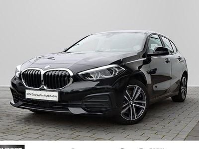Schwarz Gebraucht 2023 BMW 118 Advantage Kleinwagen | 21.960 € (Guter Preis)
