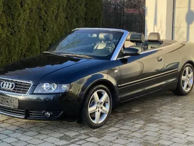 Używany Audi A4 Cabriolet Sport 170 KM (125 kW) 2002 Czarny Kabriolet