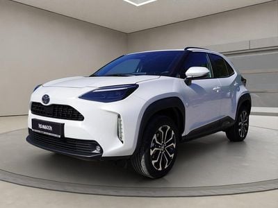 Nuova Toyota Yaris Cross Active 131 CV (96 kW) 2026 Bianco SUV