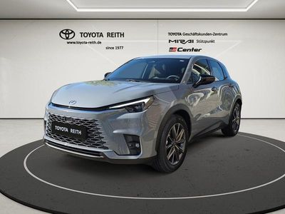 Gebraucht Lexus LBX 136 PS (100 kW) 2025 Cement grey SUV