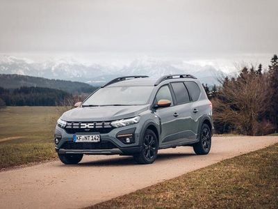Gebraucht Dacia Jogger Extreme 110 PS (80 kW) 2023 Grau Van / Kleinbus