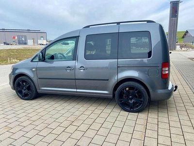 Gebraucht VW Caddy Highline 140 PS (102 kW) 2013 Natural grey metallic Van / Kleinbus