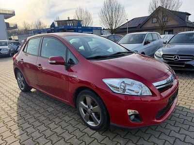 Gebraucht Toyota Auris Hybrid Executive 99 PS (72 kW) 2012 Rot Limousine