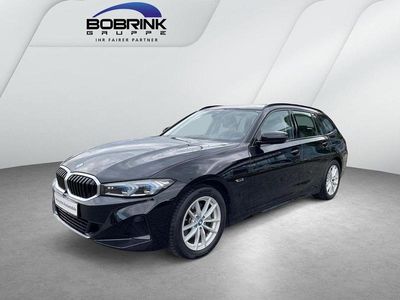 BMW 330e