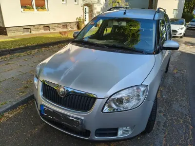Gebraucht Skoda Roomster Comfort 86 PS (63 kW) 2007 Silber Van / Kleinbus