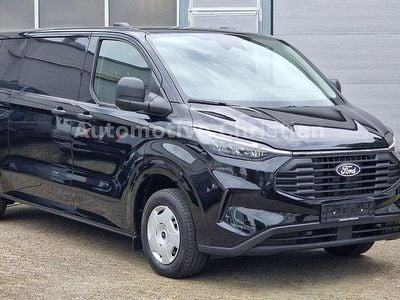 Neu Ford Transit Custom Trend 136 PS (100 kW) 2025 Schwarz Van / Kleinbus