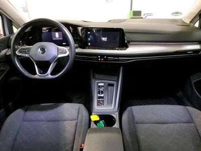 Gebraucht VW Golf VIII Life 150 PS (110 kW) 2022 Silber Kombi