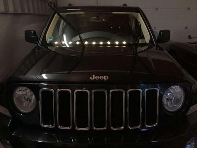 Gebraucht Jeep Patriot Overland 163 PS (119 kW) 2011 Schwarz SUV