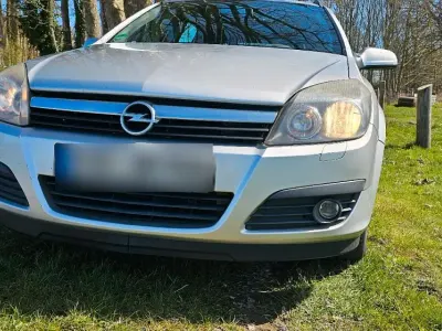 Brugt Opel Astra Edition+ 105 HK (77 kW) 2006 Sølv Stationcar