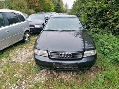 Gebraucht Audi A4 101 PS (74 kW) 1996 Schwarz Limousine