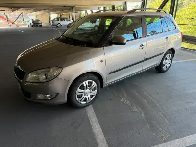 Gebraucht Skoda Fabia 105 PS (77 kW) 2011 Andere farben Kombi