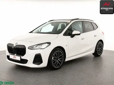 Gebraucht BMW 220 Active Tourer M Sport 170 PS (125 kW) 2023 Weiß Van / Kleinbus
