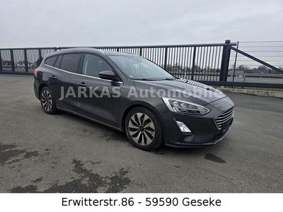 Gebraucht Ford Focus Cool & Connect 120 PS (88 kW) 2018 Grau Limousine