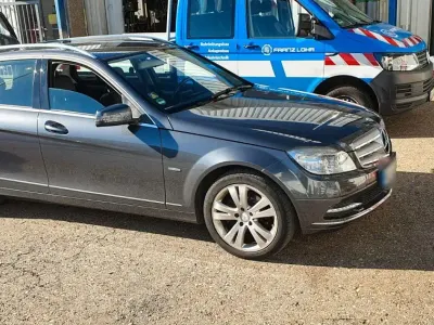 Gebraucht Mercedes C220 Avantgarde 170 PS (125 kW) 2011 Grau Kombi