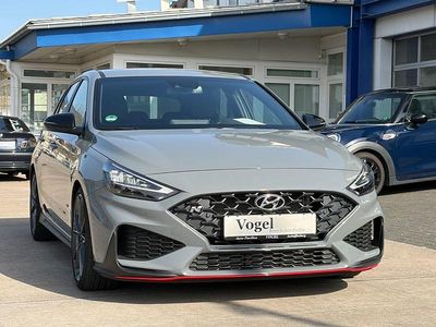 Gebraucht Hyundai i30 Comfort 280 PS (205 kW) 2023 Grau Limousine
