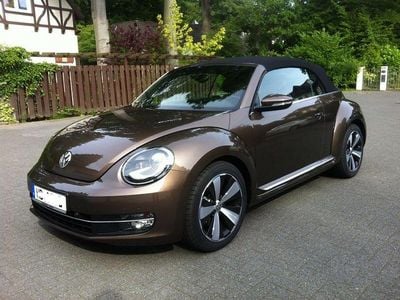 Gebraucht VW Beetle Cabriolet Exclusive 160 PS (117 kW) 2013 Braun Cabrio