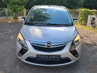 Gebraucht Opel Zafira 165 PS (121 kW) 2014 Silber Van / Kleinbus