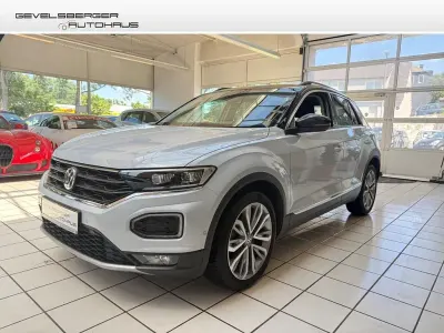 Gebraucht VW T-Roc IQ Drive 150 PS (110 kW) 2019 Weiß SUV
