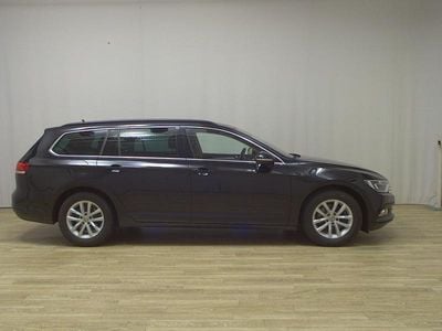 Gebraucht VW Passat Comfortline 150 PS (110 kW) 2019 Schwarz Kombi