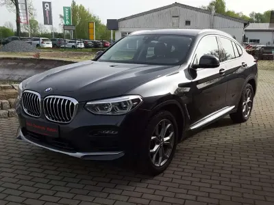 Gebraucht BMW X4 xLine 190 PS (139 kW) 2021 Sophistograu brillanteffekt (metallic) SUV