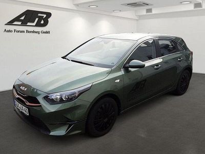 Gebraucht Kia Ceed Comfort 140 PS (102 kW) 2025 Grün Kleinwagen