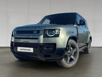Usata Land Rover Defender SE Dynamic 304 CV (223 kW) 2025 Verde SUV