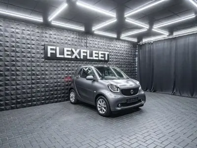 Gebraucht Smart ForTwo Coupé Passion 90 PS (66 kW) 2018 Tridionsicherheitszelle mount Coupé
